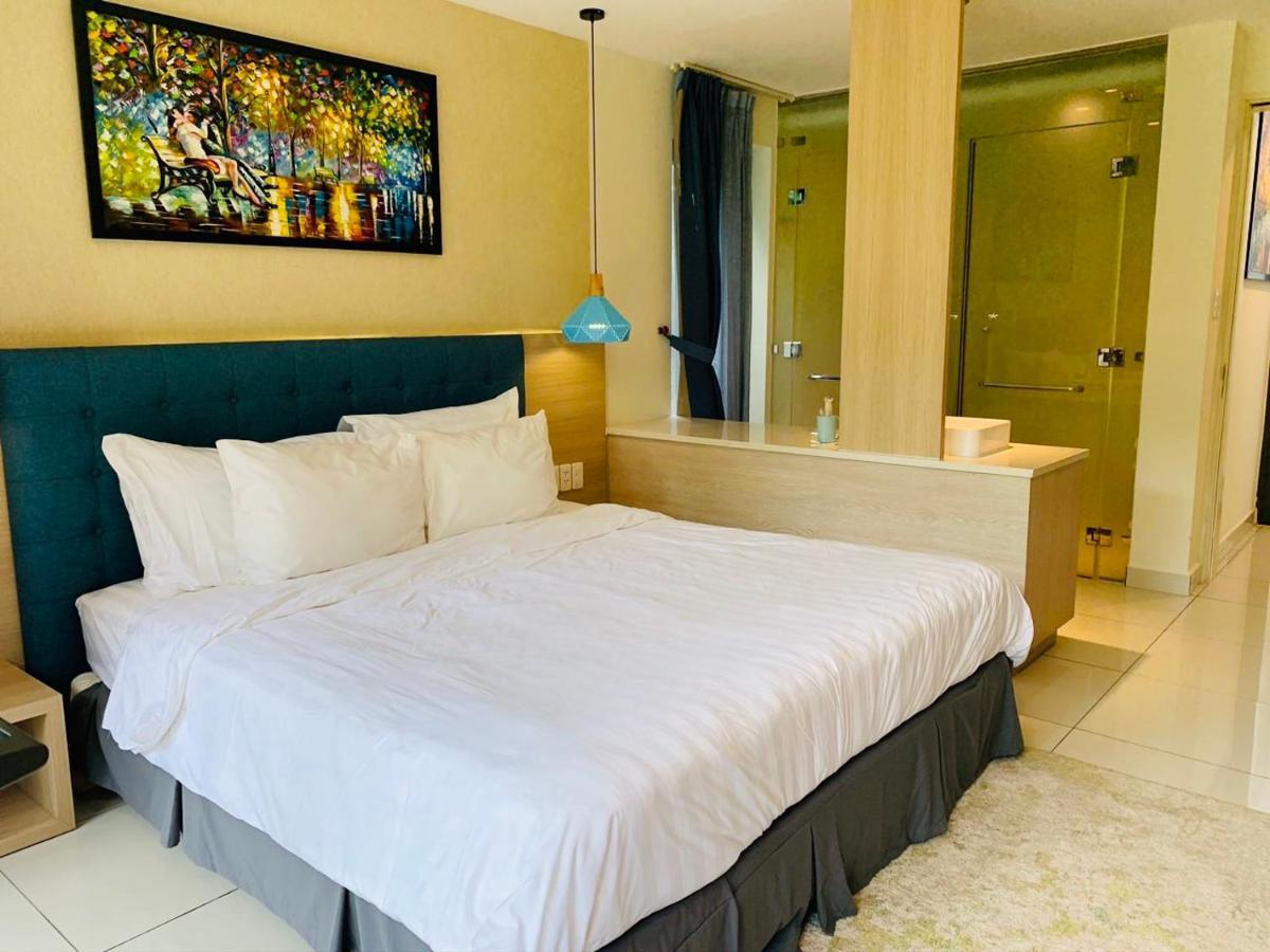 Okinawa Villas And Beach Club - Oceanami Resort Long Hai Eksteriør billede